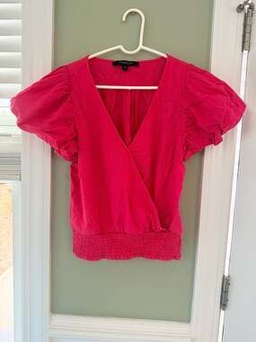 Marc New York Fuchsia Pink Linen Puff Sleeve Smocked Waist Blouse